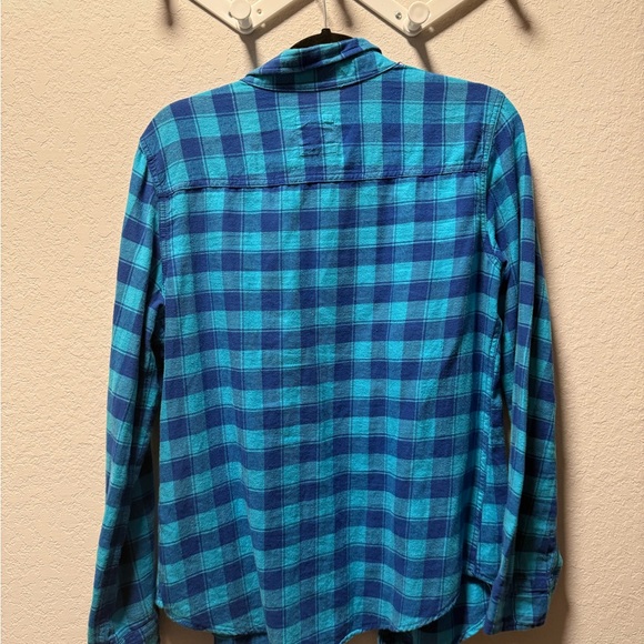 Hollister Blue Casual Button Down Shirt Vibrant Plaid Design - Picture 2 of 3